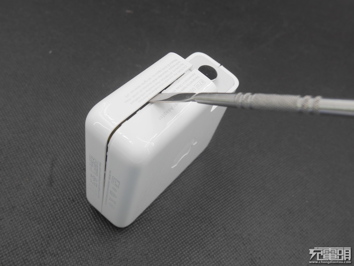 苹果87w充电器原装测评,苹果原装pd充电器66w超级快充