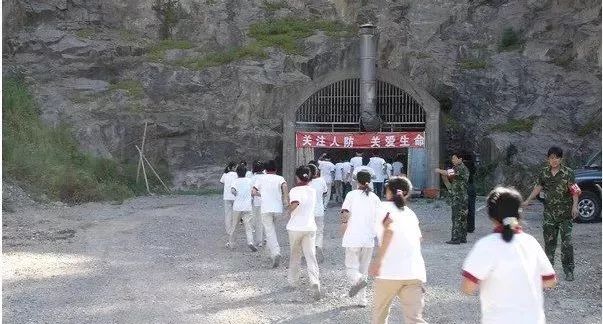 吉林日报刊发核武器常识的用意,新华社播报原子弹