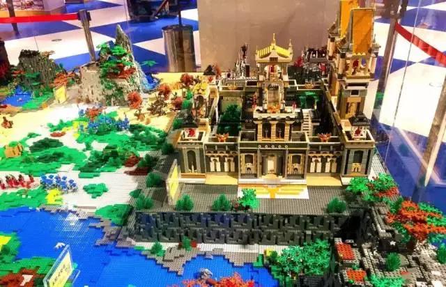 王府井最大的玩具店,环球中心最大的玩具店