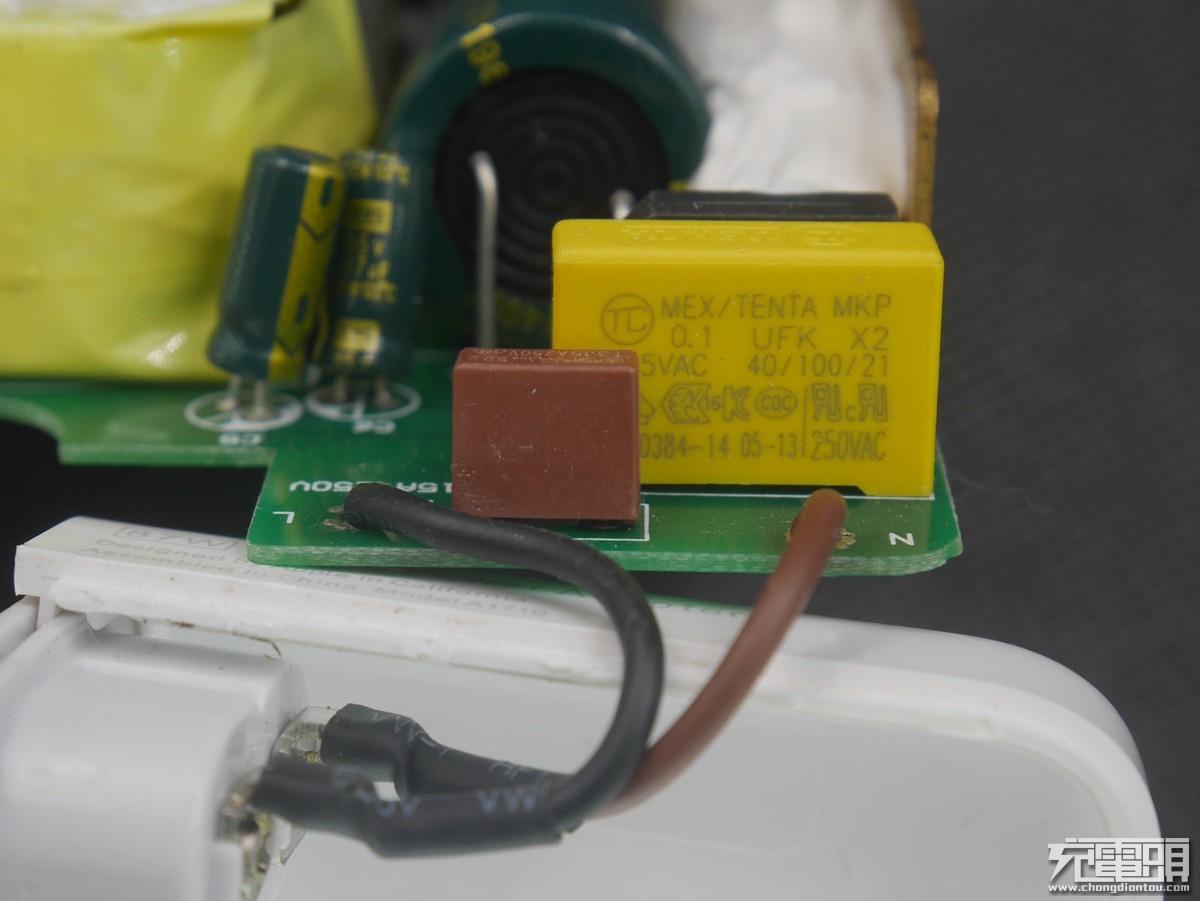 苹果87w充电器原装测评,苹果原装pd充电器66w超级快充