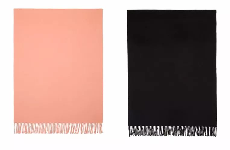 杨幂袁姗姗穿衣搭配图,杨幂羊绒围巾同款