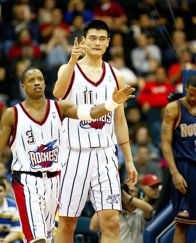 濮氭槑瑙ｈ楠備汉,濮氭槑楠傞槦鍙嬪師瑙嗛