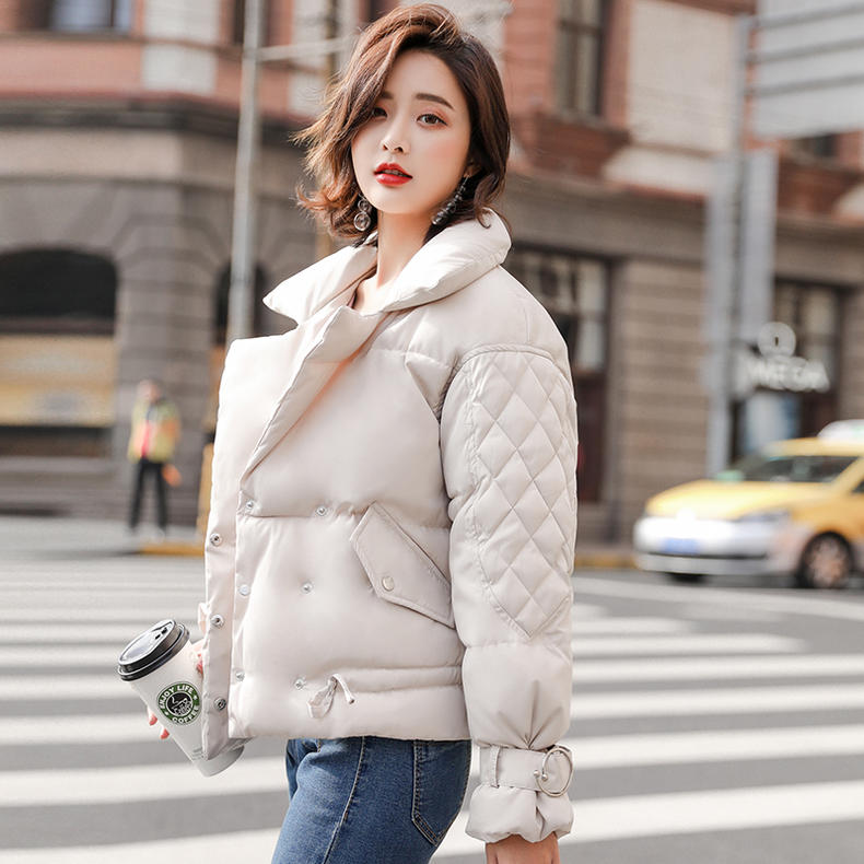 冬装穿搭oversize棉服,时髦棉服保暖显高百分百的女人味