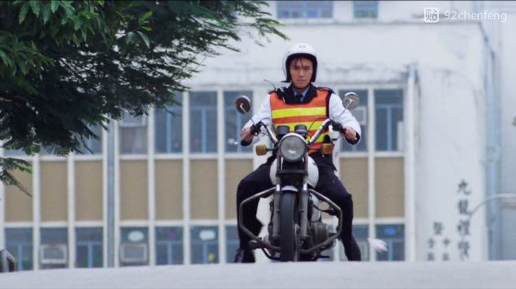 鹿鼎记周星驰插曲欢乐人生,周星驰电影功夫经典片段插曲