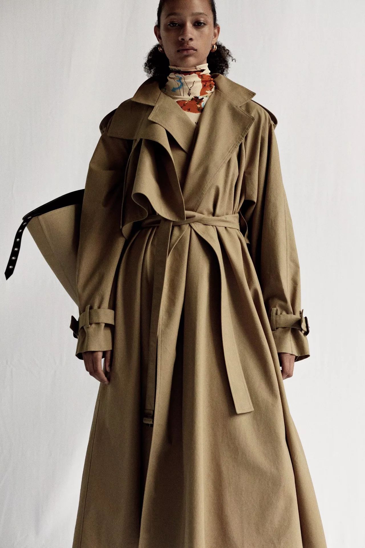 rihanna最新出街,rihanna街头