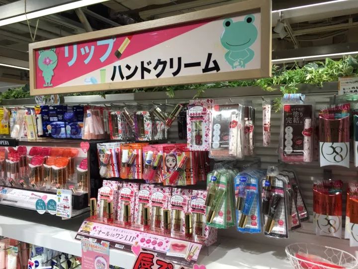 日本门店如何吸引年轻人？品牌IP化成8090后收割机｜鲜锋日本行