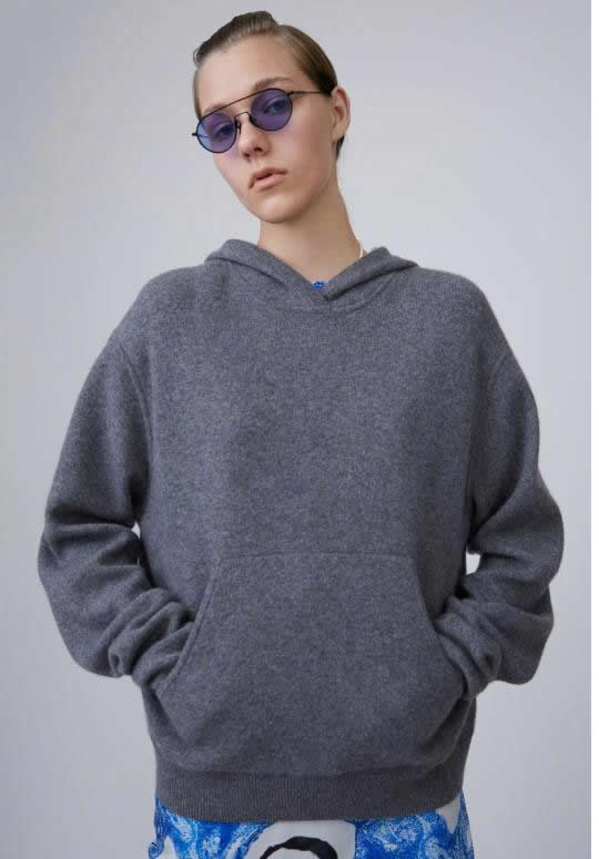 范冰冰和杨颖同穿皮裙,杨颖范冰冰同款衣服