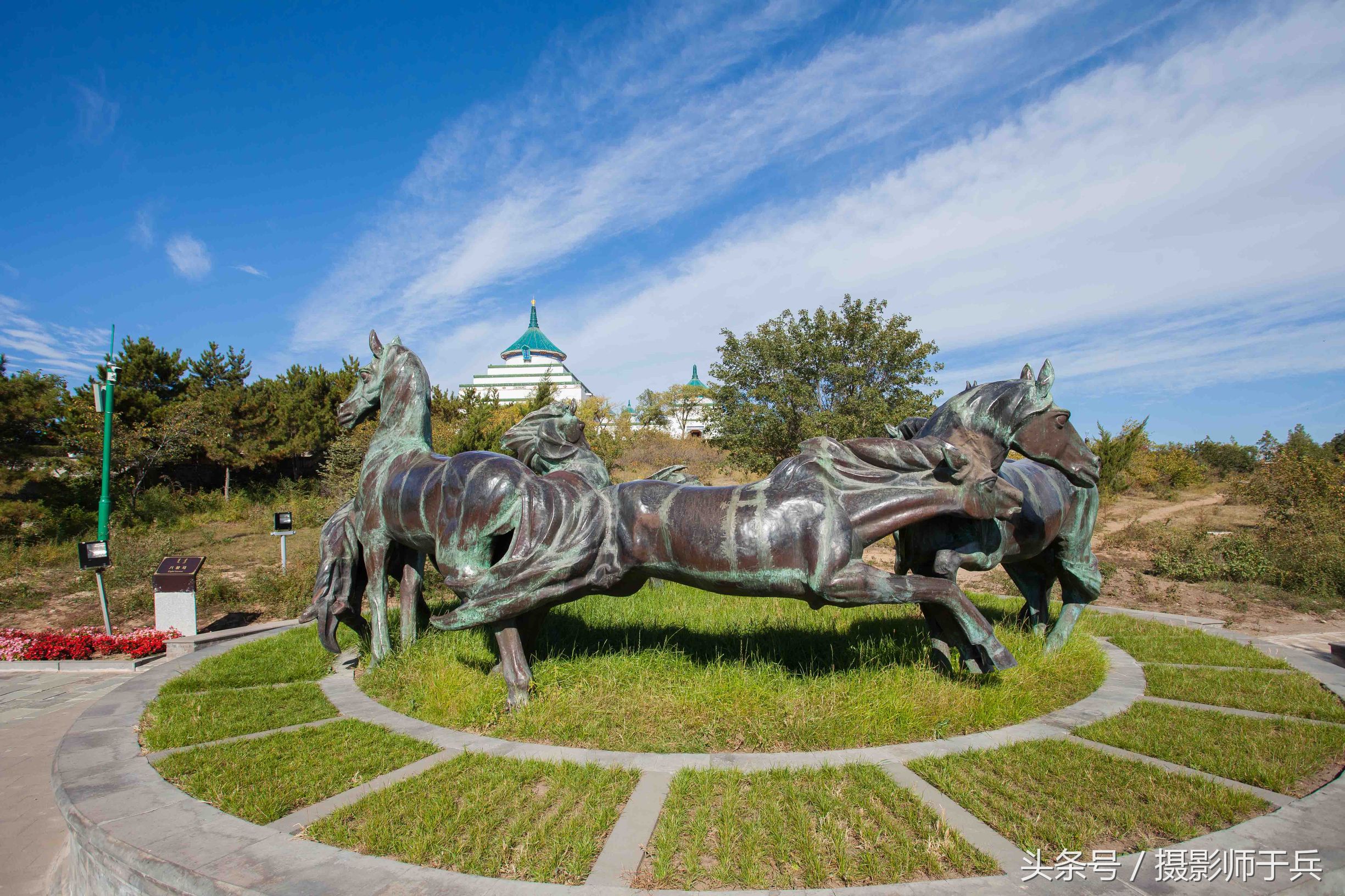 乌兰浩特成吉思汗庙70年代图 (乌兰浩特成吉思汗庙门票在哪买)
