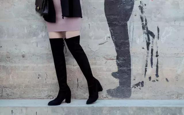 小白靴长筒冬季穿搭,爱穿搭爱搭配冬天