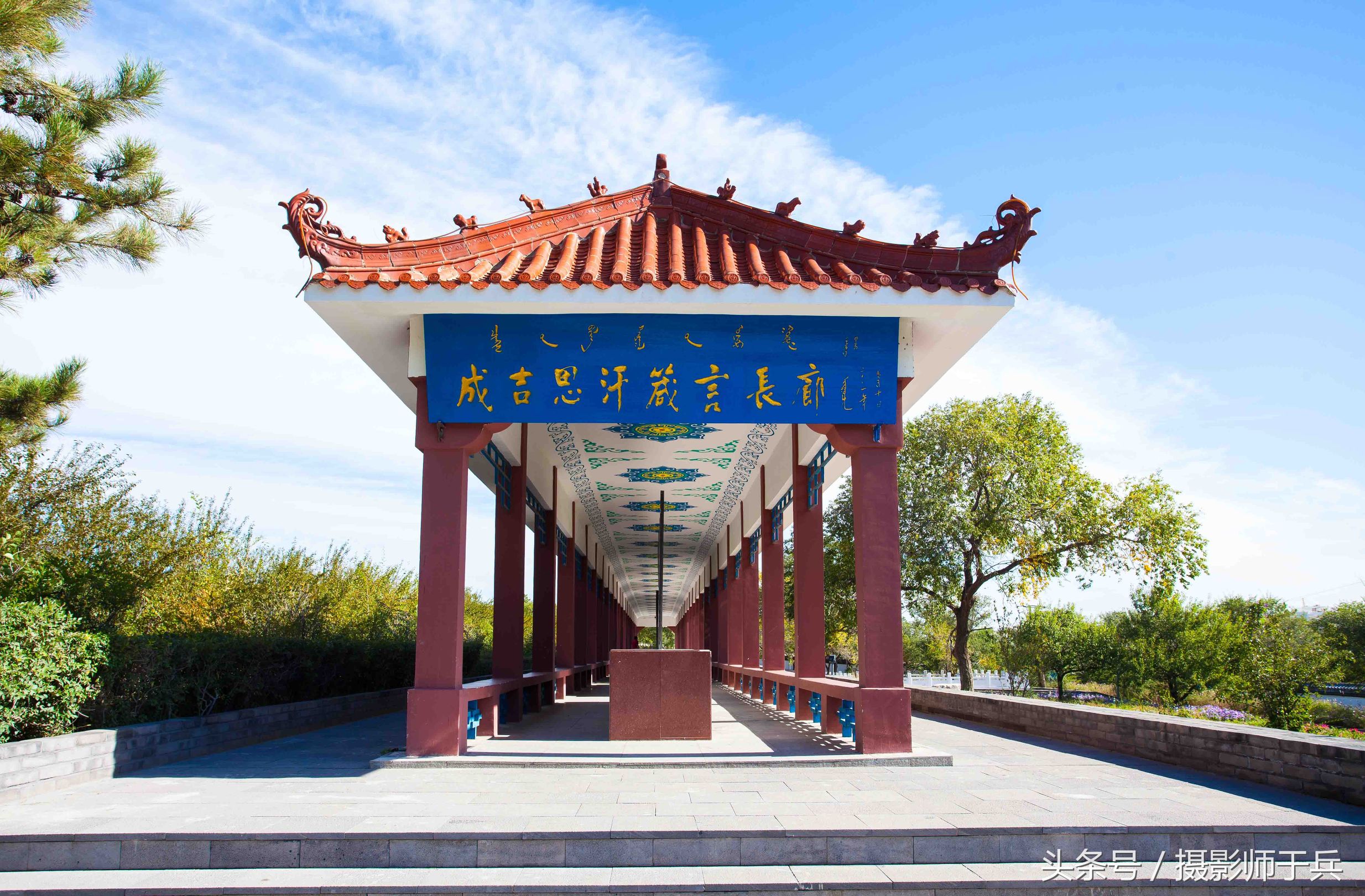 乌兰浩特成吉思汗庙70年代图 (乌兰浩特成吉思汗庙门票在哪买)