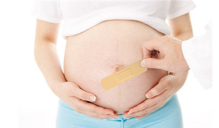 瘢痕妊娠有什么症状,瘢痕妊娠做宫腔镜手术风险大么