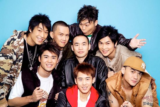 还记得他不？当年一首《想太多》，如今真的是好“玖”不见