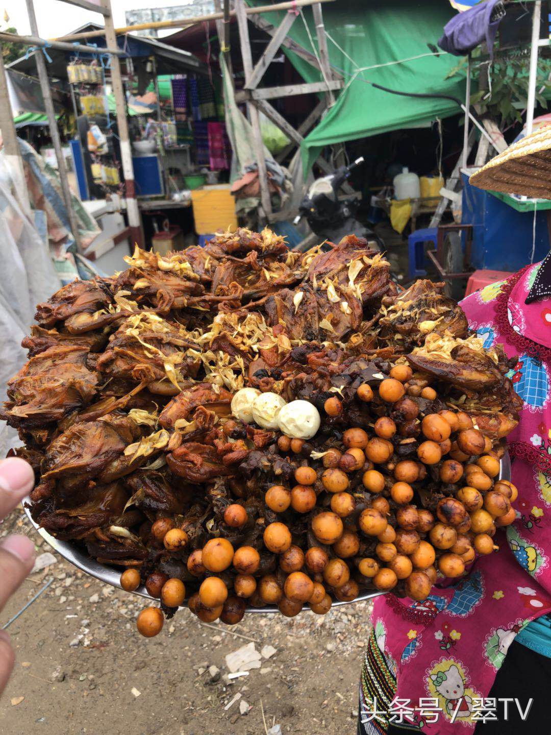 缅甸曼德勒角湾翡翠市场原石收购,缅甸角湾翡翠交易市场