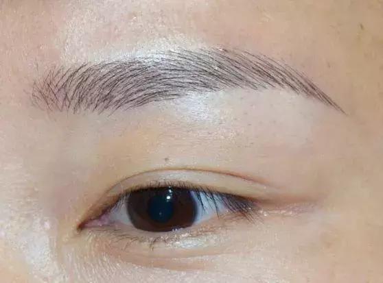 线条眉眉头画法,半永久线条眉眉头