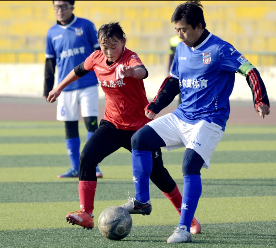 安泰女足第五轮,热闹的足球比赛