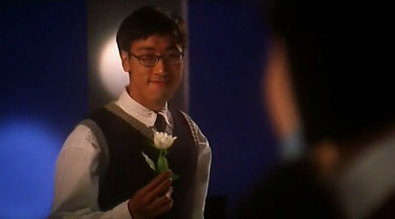 周星驰经典电影演技,周星驰经典片段他真的好像一条狗