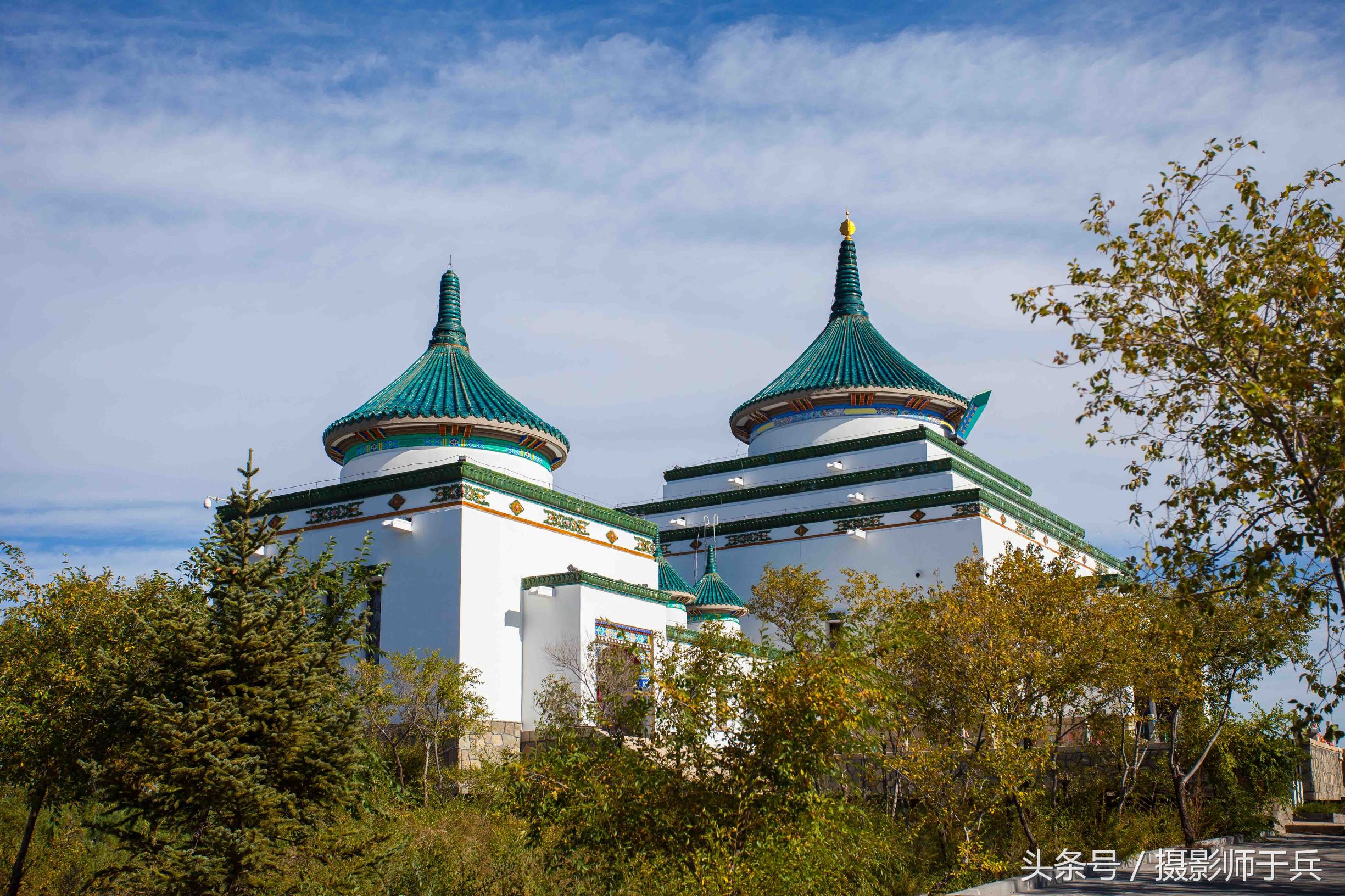 乌兰浩特成吉思汗庙70年代图 (乌兰浩特成吉思汗庙门票在哪买)