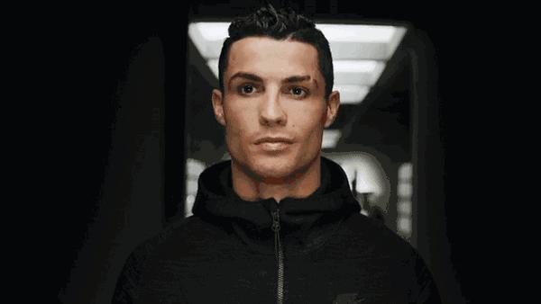 第五个！C罗金球追平梅西，耐克又为他出限量战靴了