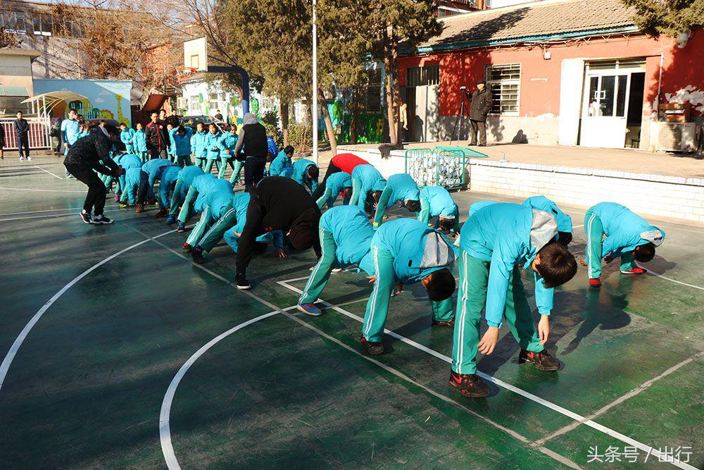 让务工者的孩子也能有足球梦？宝马带来专业培训