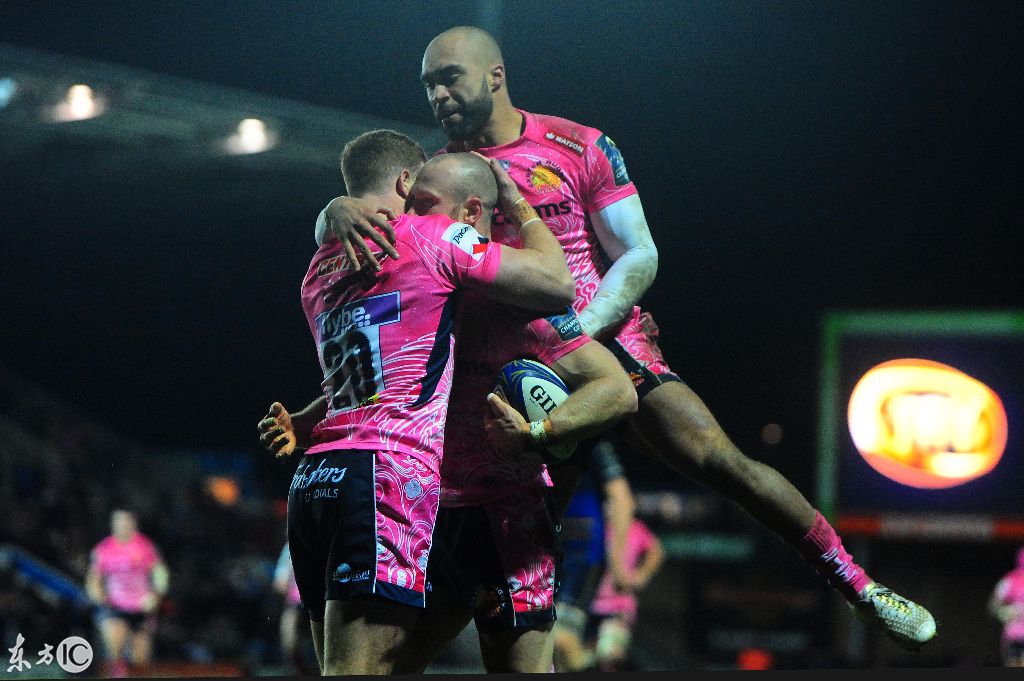 越南足球比赛视频现场解说,史上最经典的足球解说