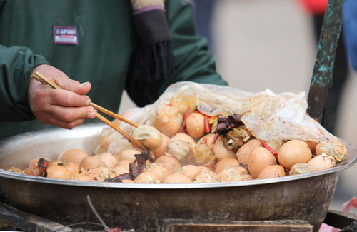 农村冷天摆摊小吃什么生意最火,冷天摆摊卖菜什么生意最火