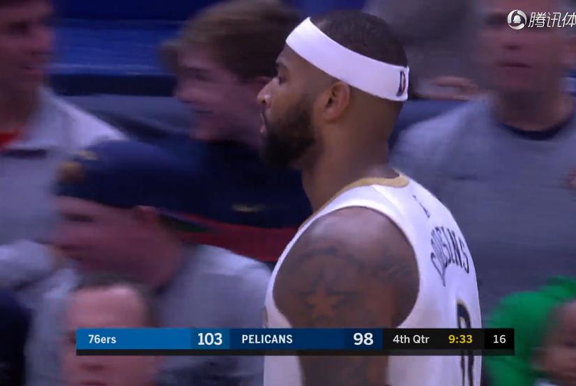 表情包来了闪亮登场,表情包考神驾到