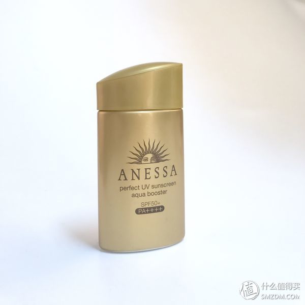 青春旅社何穗游泳,青春旅社何穗微博