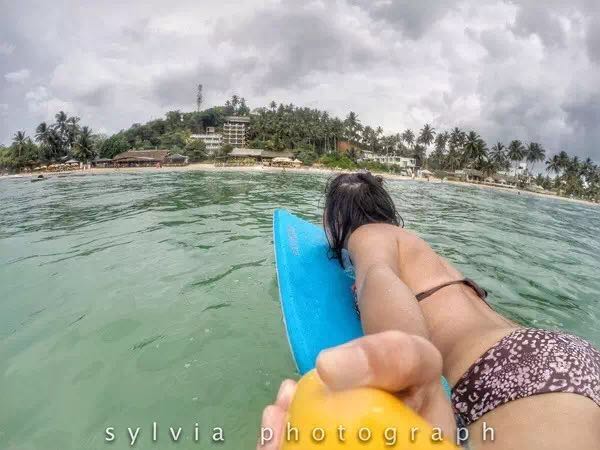 自拍杆能用美颜相机吗,自拍杆真的会拍得好看吗