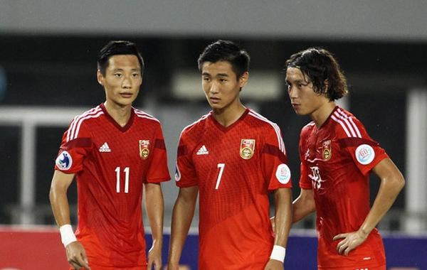 国安放弃中场新星,国安阵容齐整战恒大