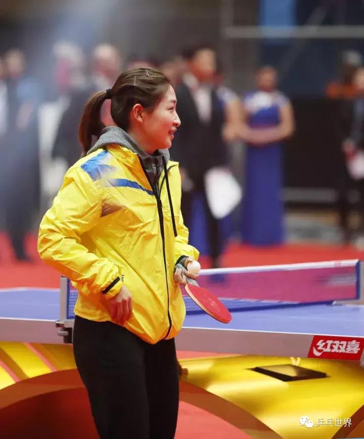 张继科刘诗雯走进广西百色,张继科刘诗雯广西刘国梁