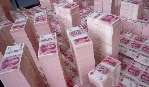 女子每天吃香蕉皮，坚持了一个月，结果...../包头人自己的“迪斯尼”——包头乐园：百万现金回馈粉丝，你来玩我买单！