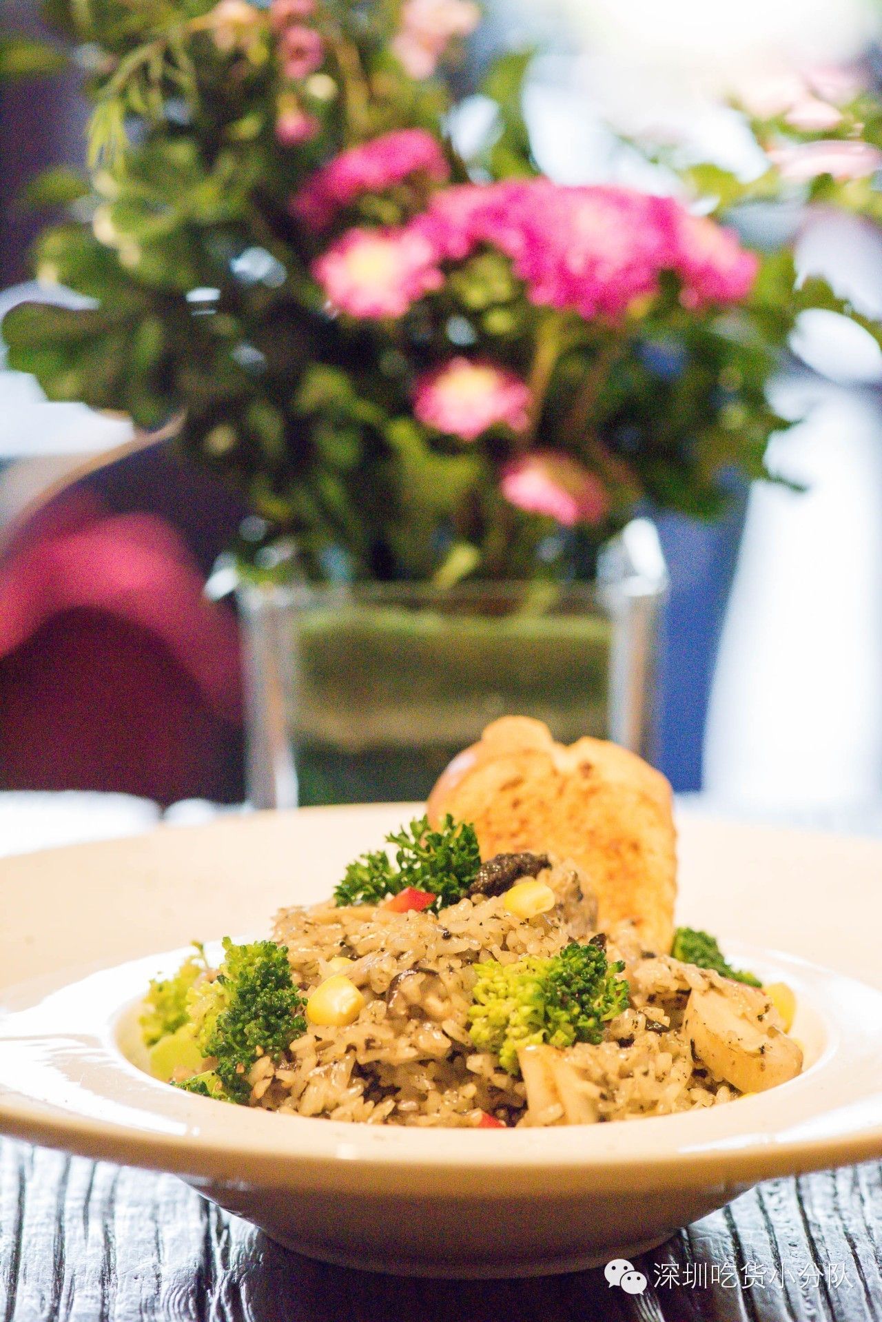 第3家店，但新来的两个男店长都不是人...