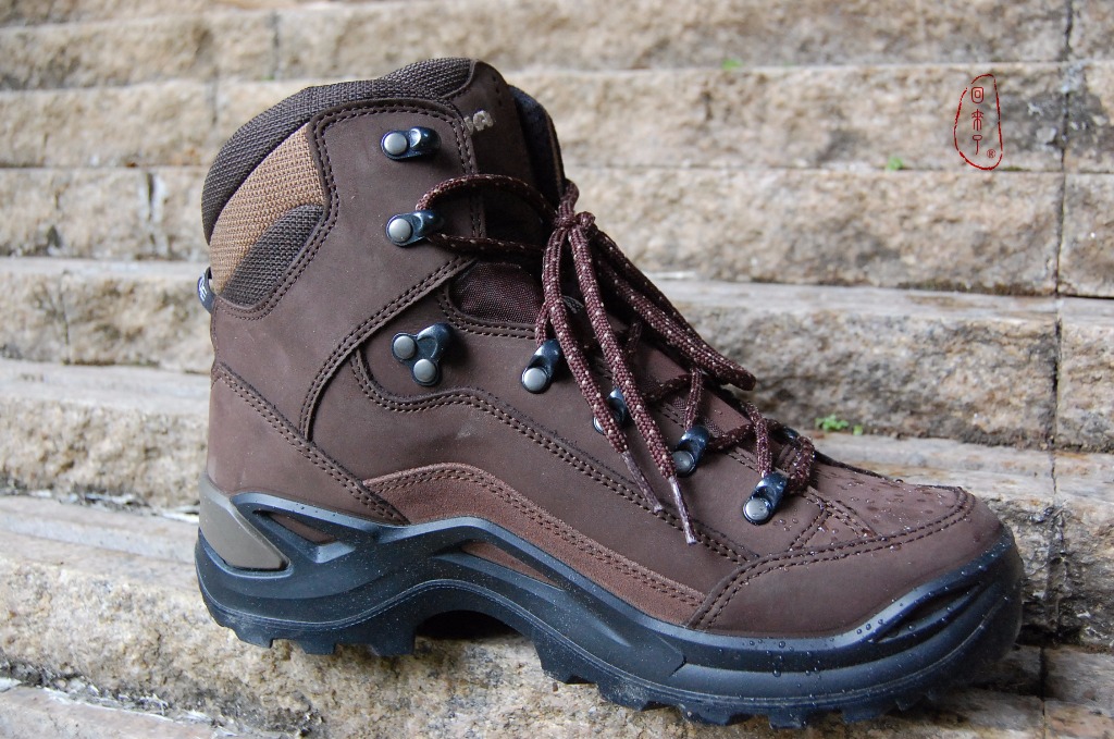 实测LOWA经典登山鞋RENEGADE，让我更从容面对自然