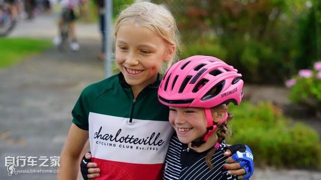 骑而无憾：“年幼的骑行大使”