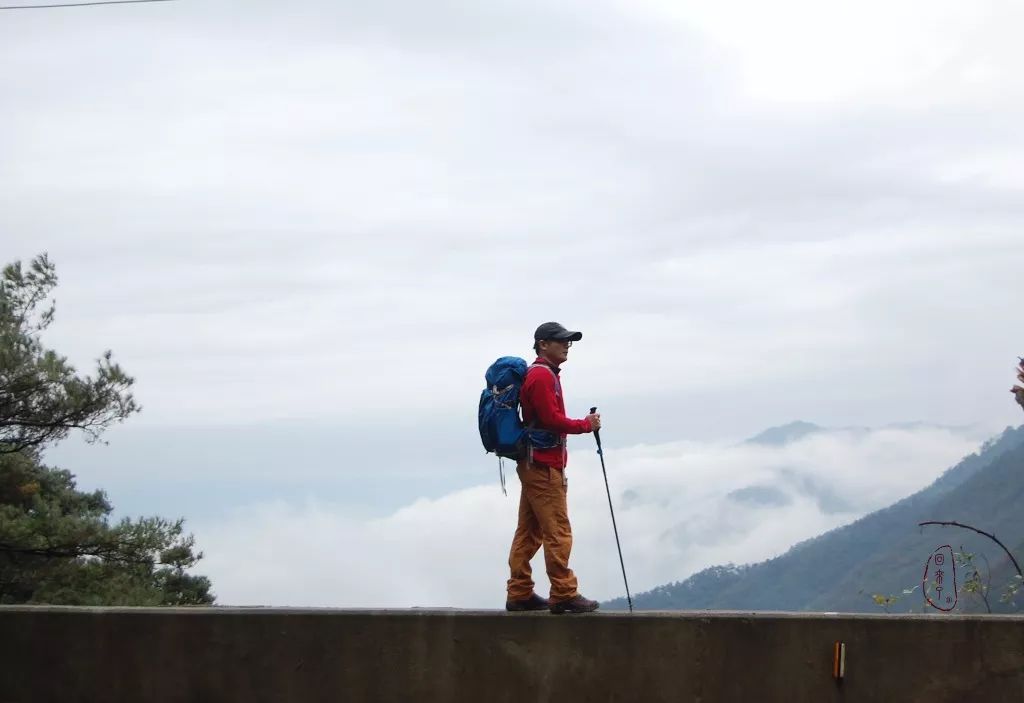 实测LOWA经典登山鞋RENEGADE，让我更从容面对自然