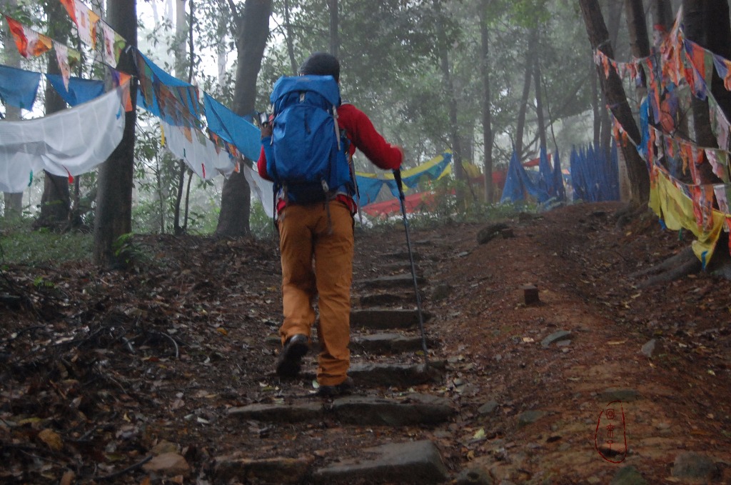 实测LOWA经典登山鞋RENEGADE，让我更从容面对自然