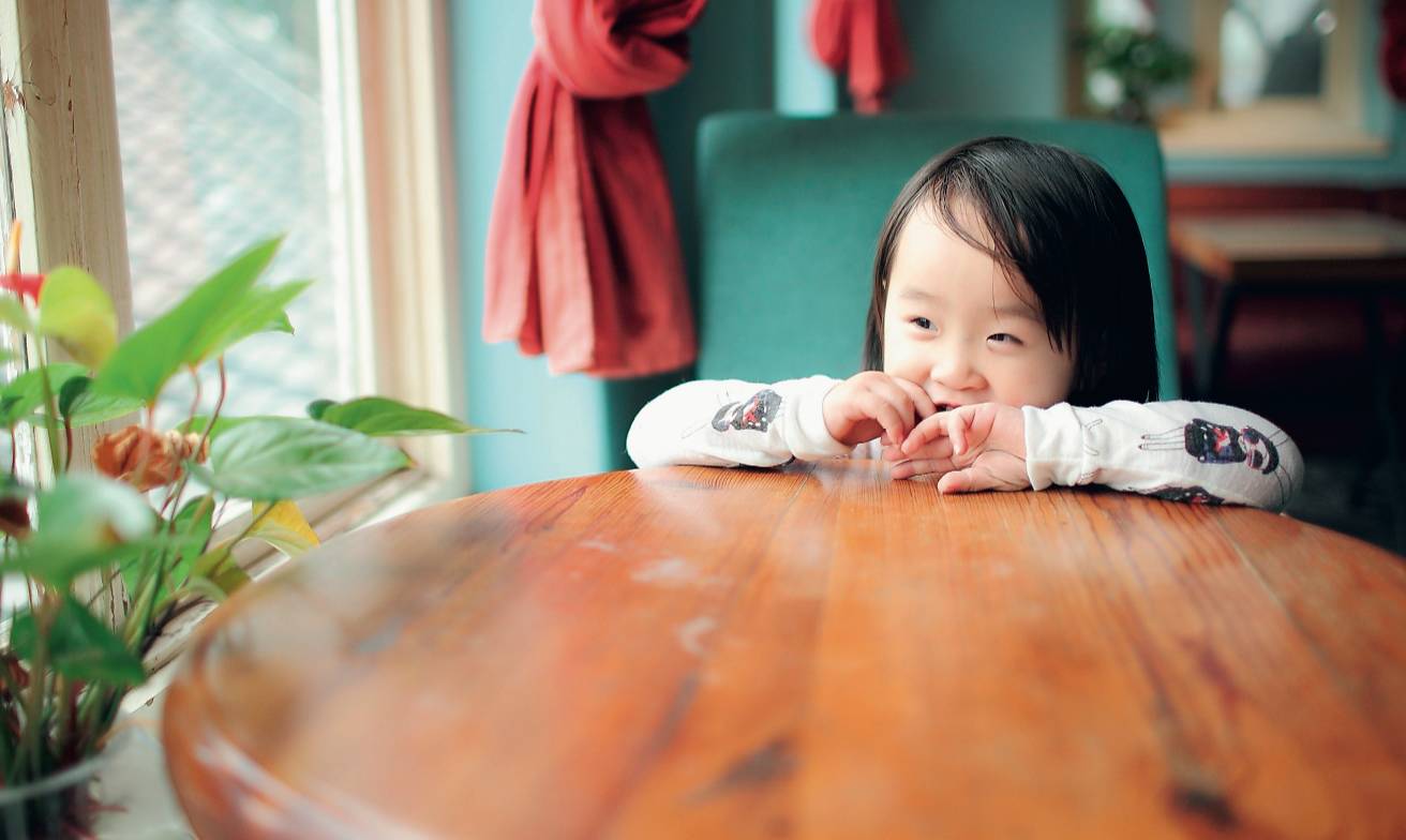 如何用佳能100d拍出来有美颜效果,canoneos100d拍出的效果