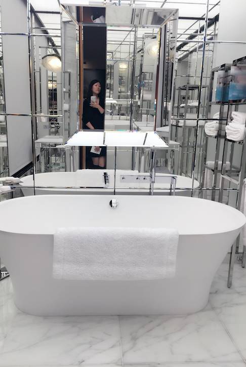 圣诞酒Glühwein把你变成万人迷，国际圣诞市集负责*情催**