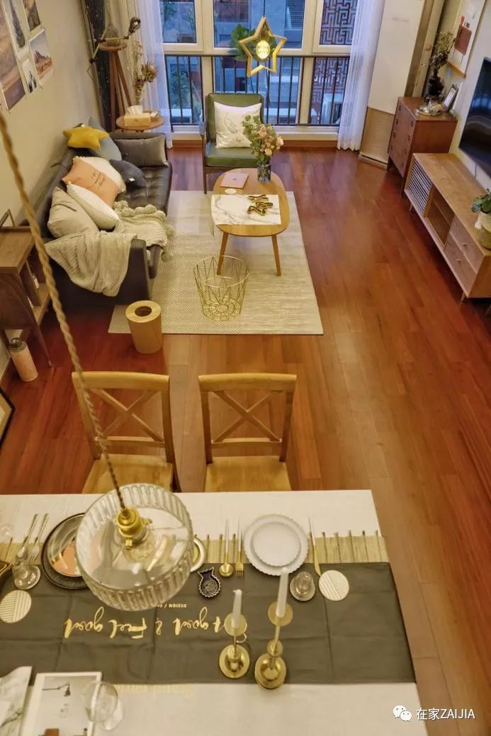 小可爱和小可爱在一起，老气精装房分分钟给你变成韩剧现场