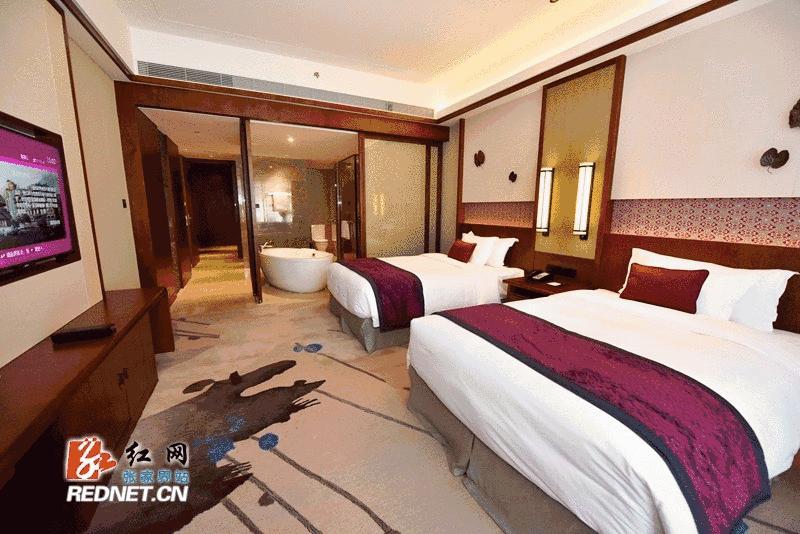 圣诞节来了不知道去哪里,圣诞节不知道送什么快来看看吧