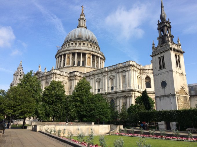 【已完结】英格兰苏格兰18日游记——美景、历史、足球、文化全体验（含挡风玻璃损坏以及车胎被扎处理经过）
