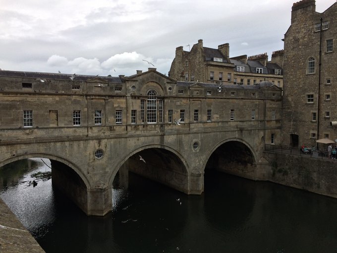 【已完结】英格兰苏格兰18日游记——美景、历史、足球、文化全体验（含挡风玻璃损坏以及车胎被扎处理经过）