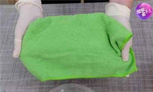 帆布鞋胶水氧化发黄怎么变白,帆布鞋底子发黄怎么变白