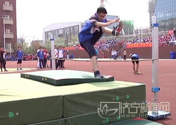 济宁市第十五中学体育生,济宁十五中趣味运动会