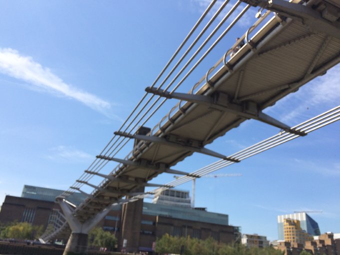 【已完结】英格兰苏格兰18日游记——美景、历史、足球、文化全体验（含挡风玻璃损坏以及车胎被扎处理经过）