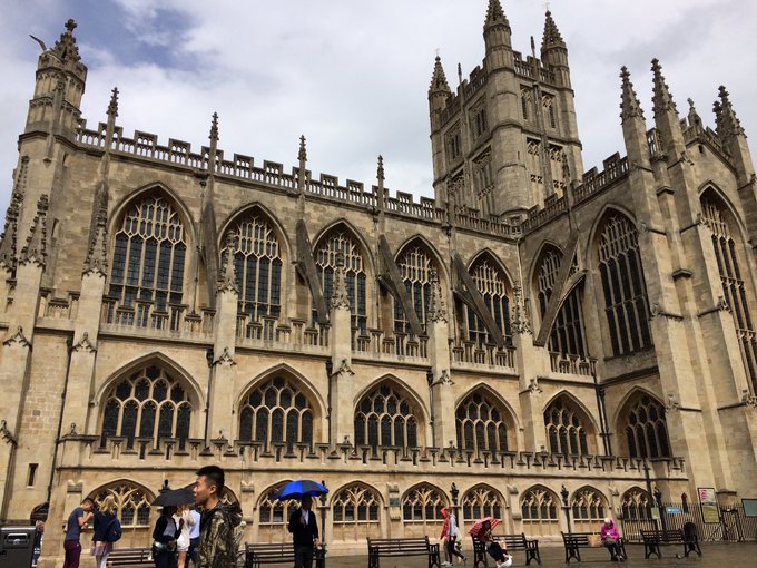 【已完结】英格兰苏格兰18日游记——美景、历史、足球、文化全体验（含挡风玻璃损坏以及车胎被扎处理经过）