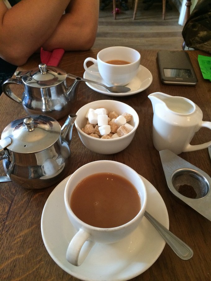 【已完结】英格兰苏格兰18日游记——美景、历史、足球、文化全体验（含挡风玻璃损坏以及车胎被扎处理经过）