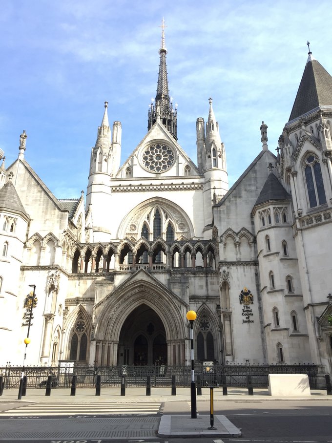 【已完结】英格兰苏格兰18日游记——美景、历史、足球、文化全体验（含挡风玻璃损坏以及车胎被扎处理经过）