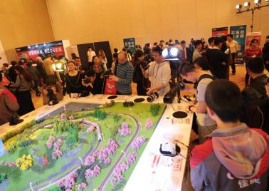 佳能大篷车,佳能eos80d摄影作品