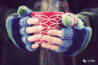 冬天冻手冻脚是什么原因,不求人冬季为什么不在一个战队了